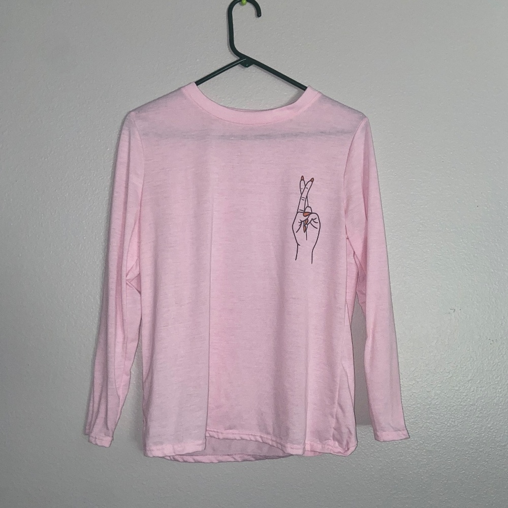 Pink, fingers crossed, long sleeve tee